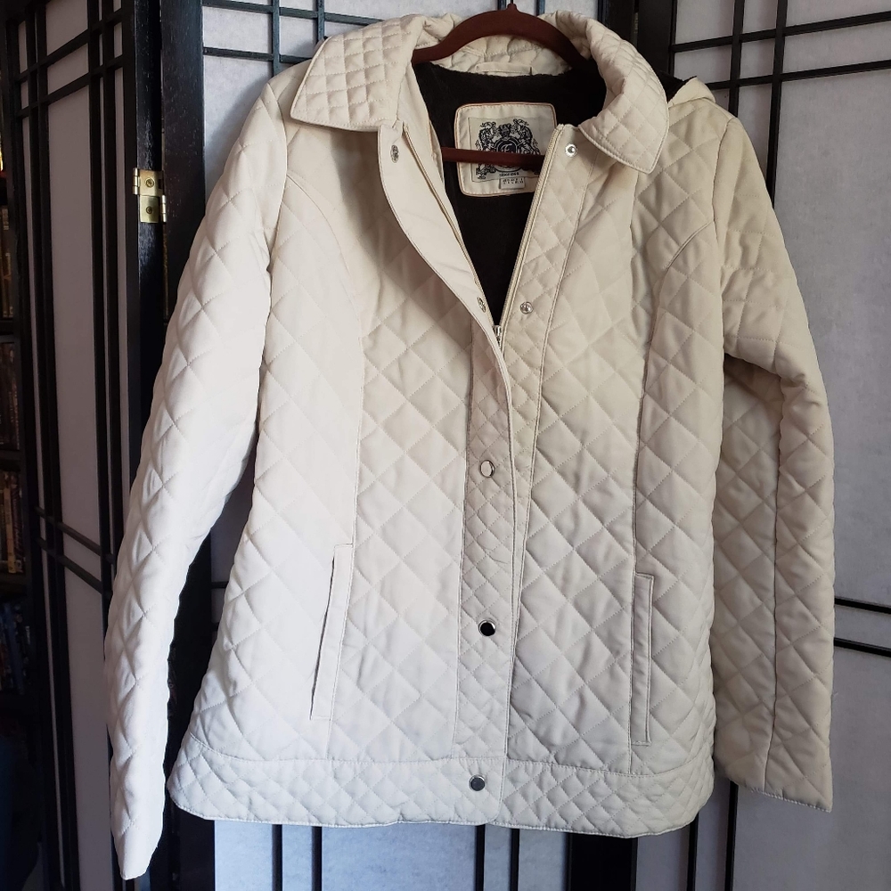 Esprit white quilt coat